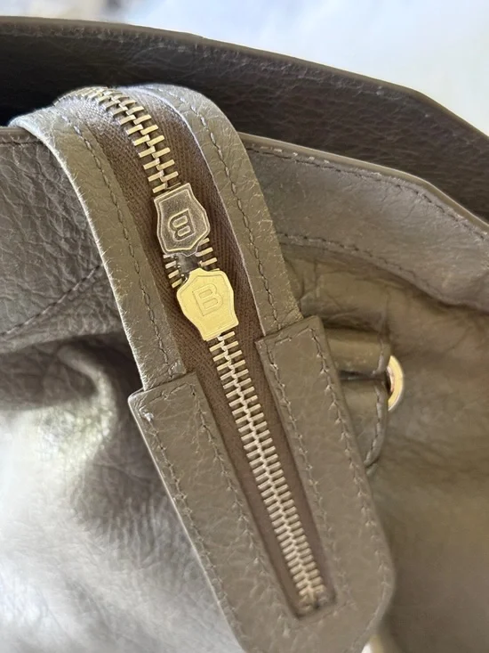 BALENCIAGA CITY BAG GRAY GREY BAG S/S 2016 w/MIRROR SILVER HARDWARE - Picture 7 of 13